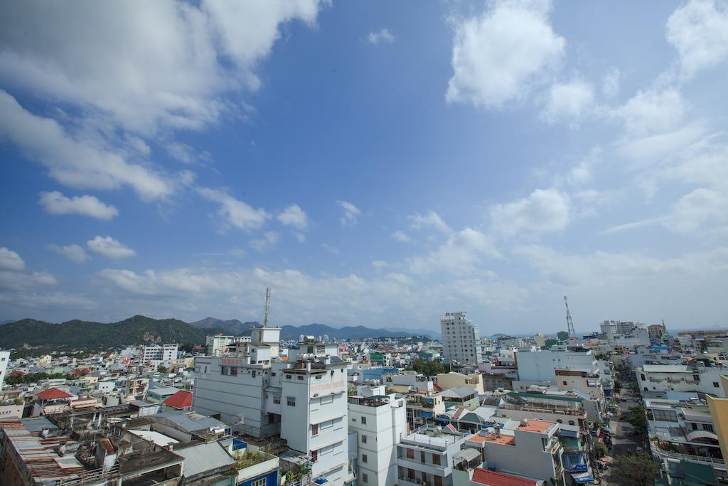 Den Long Do Hotel Nha Trang Kültér fotó