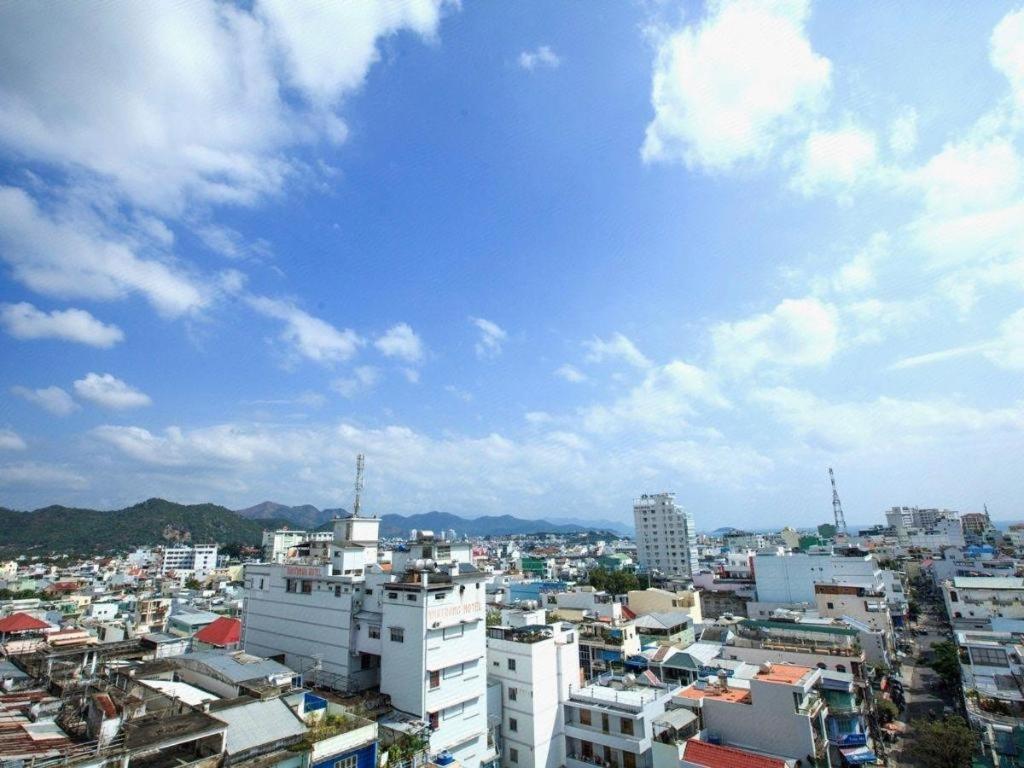 Den Long Do Hotel Nha Trang Kültér fotó