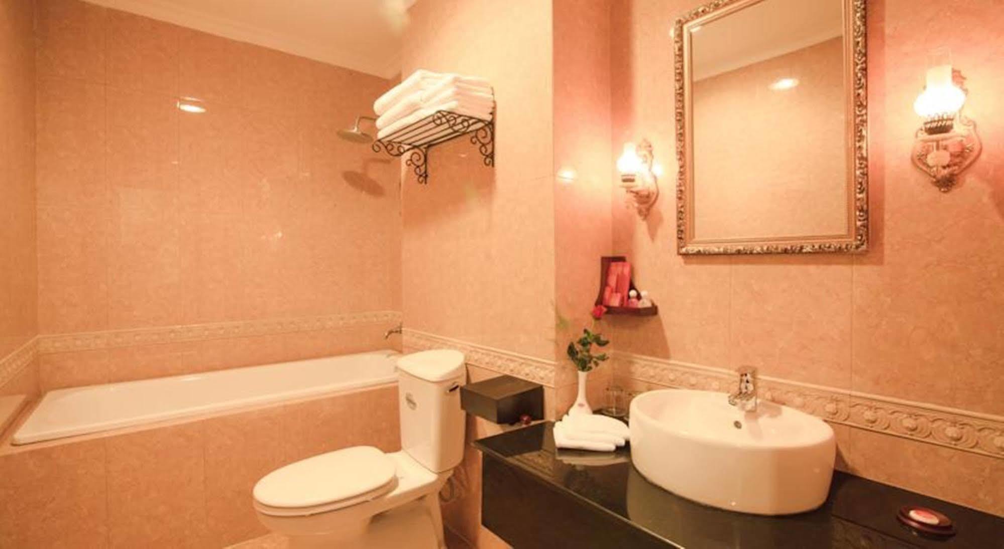 Den Long Do Hotel Nha Trang Kültér fotó
