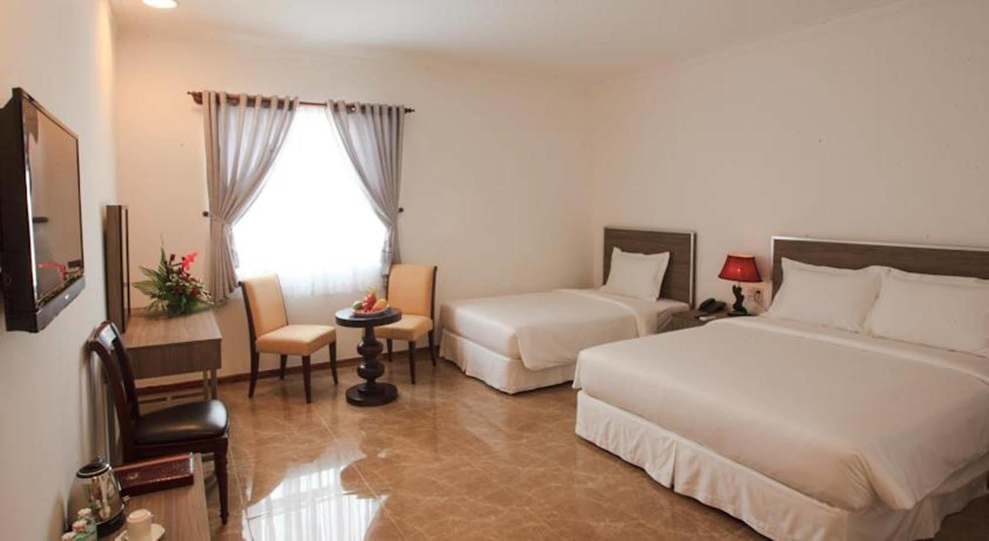 Den Long Do Hotel Nha Trang Kültér fotó